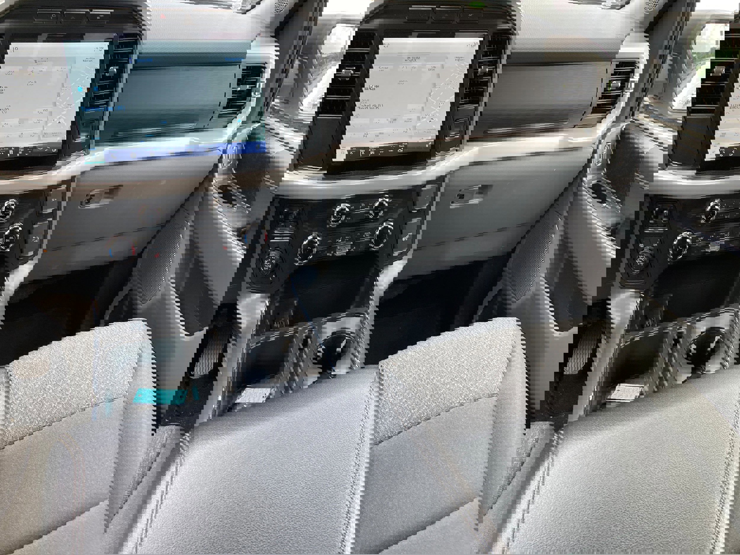 Certified 2022 Ford F150 XLT w/ Equipment Group 302A High image 13