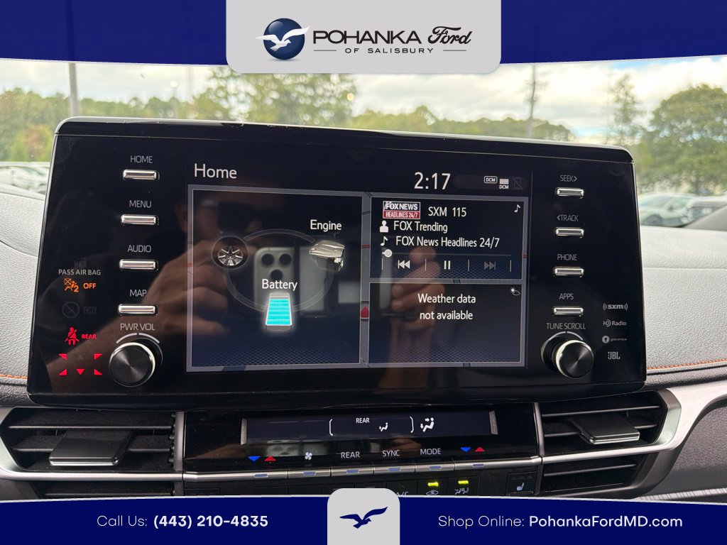 Used 2023 Toyota Sienna XSE w/ XSE Plus Package AWD/4WD image 10