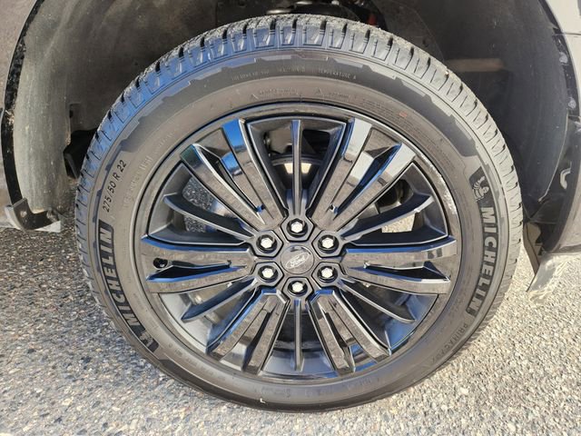 Certified 2025 Ford F150 Platinum w/ Equipment Group 702A High AWD/4WD image 22