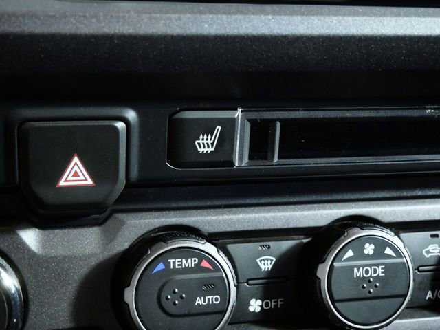 Used 2023 Toyota Tacoma TRD Sport w/ TRD Premium Sport Package AWD/4WD image 26