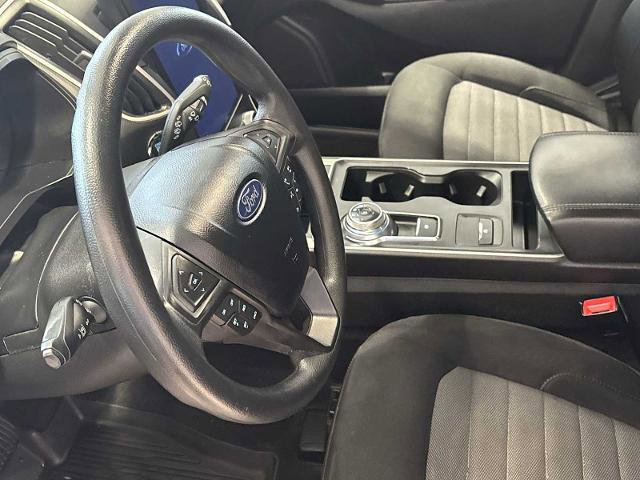 Certified 2024 Ford Edge SE w/ Black Appearance Package image 18