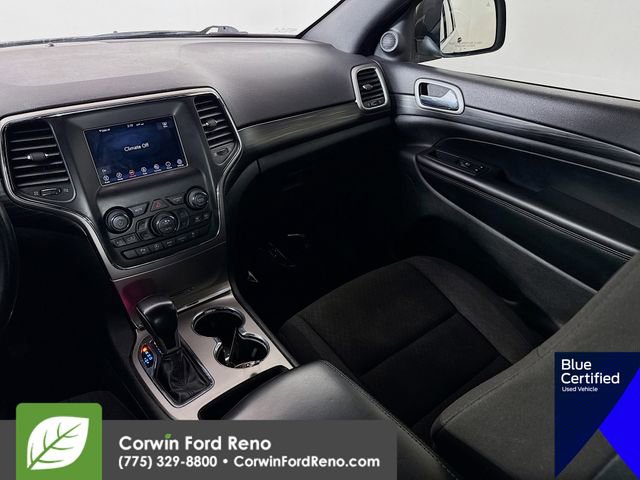 Used 2021 Jeep Grand Cherokee Laredo image 24