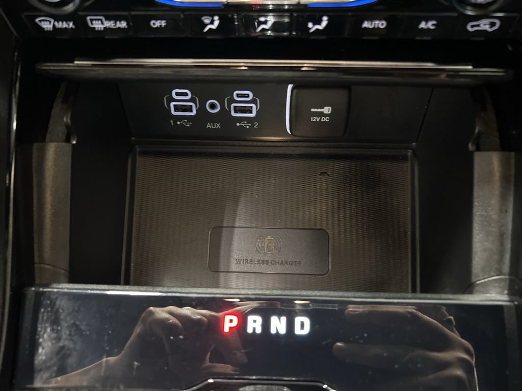 Used 2023 Jeep Grand Cherokee Altitude AWD/4WD image 22