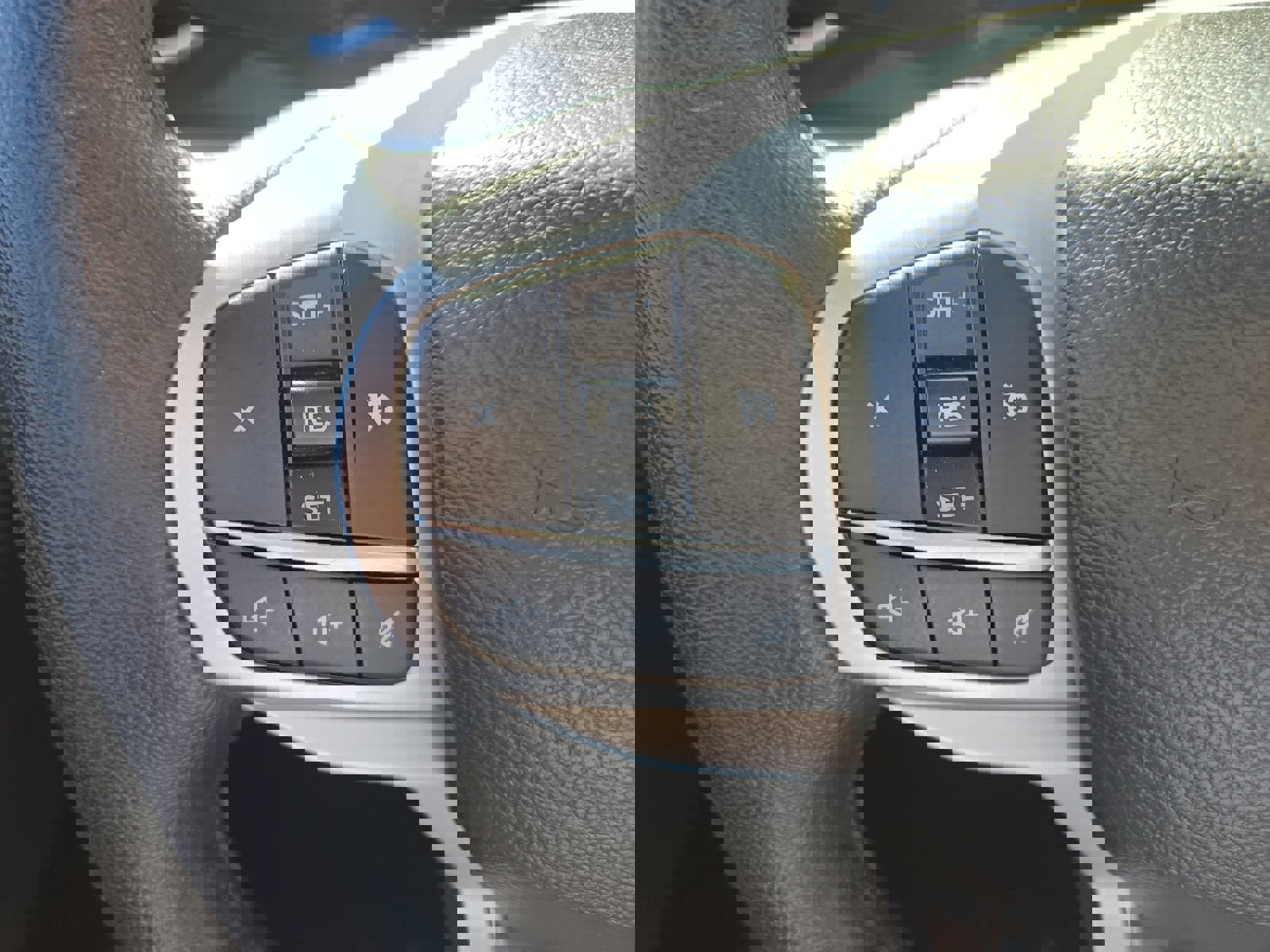 Certified 2023 Ford Explorer XLT w/ Equipment Group 202A image 14