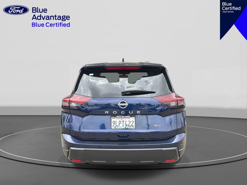 Used 2024 Nissan Rogue SV FWD image 6