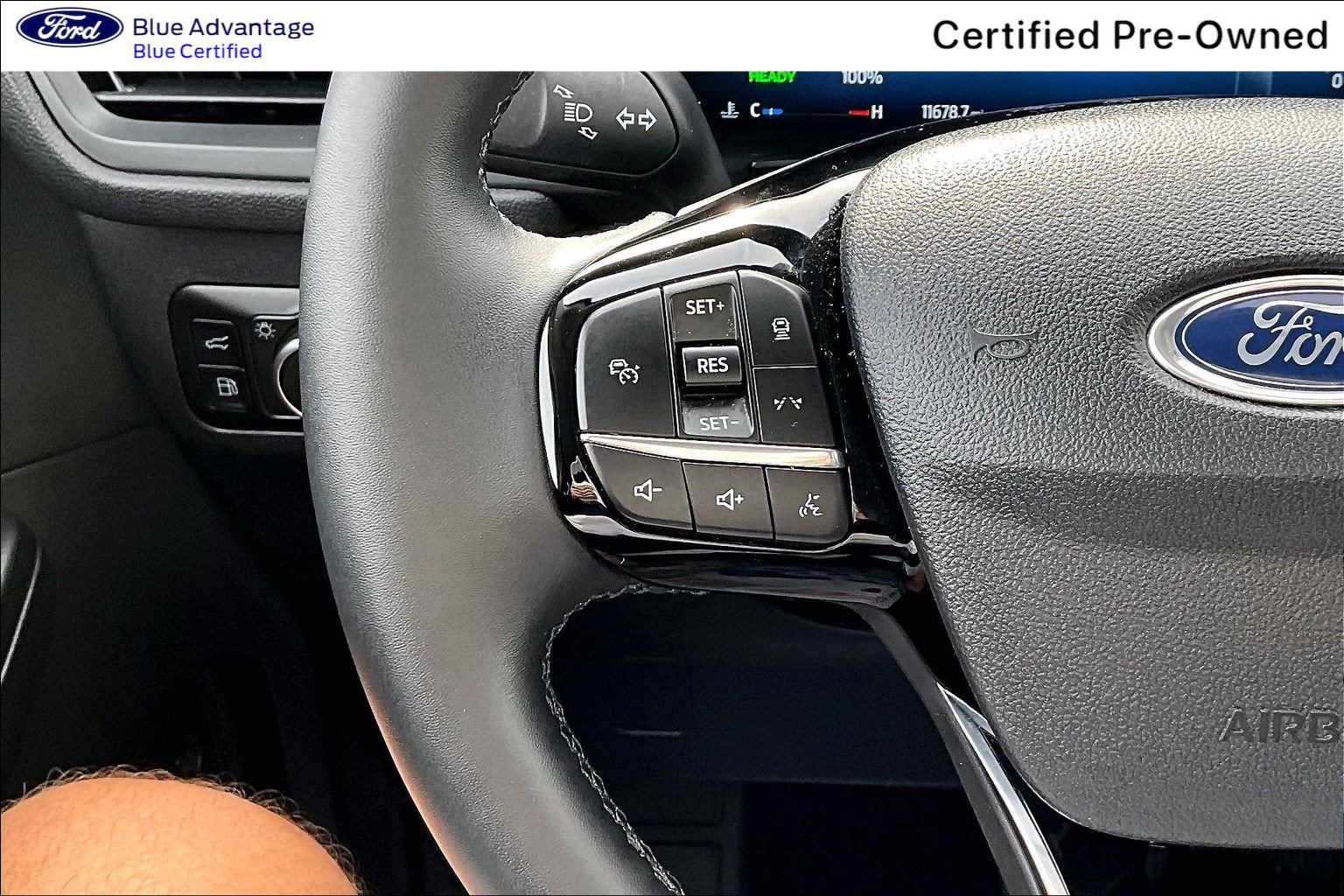 Certified 2026 Ford Escape SE w/ PHEV Premium Package FWD image 22
