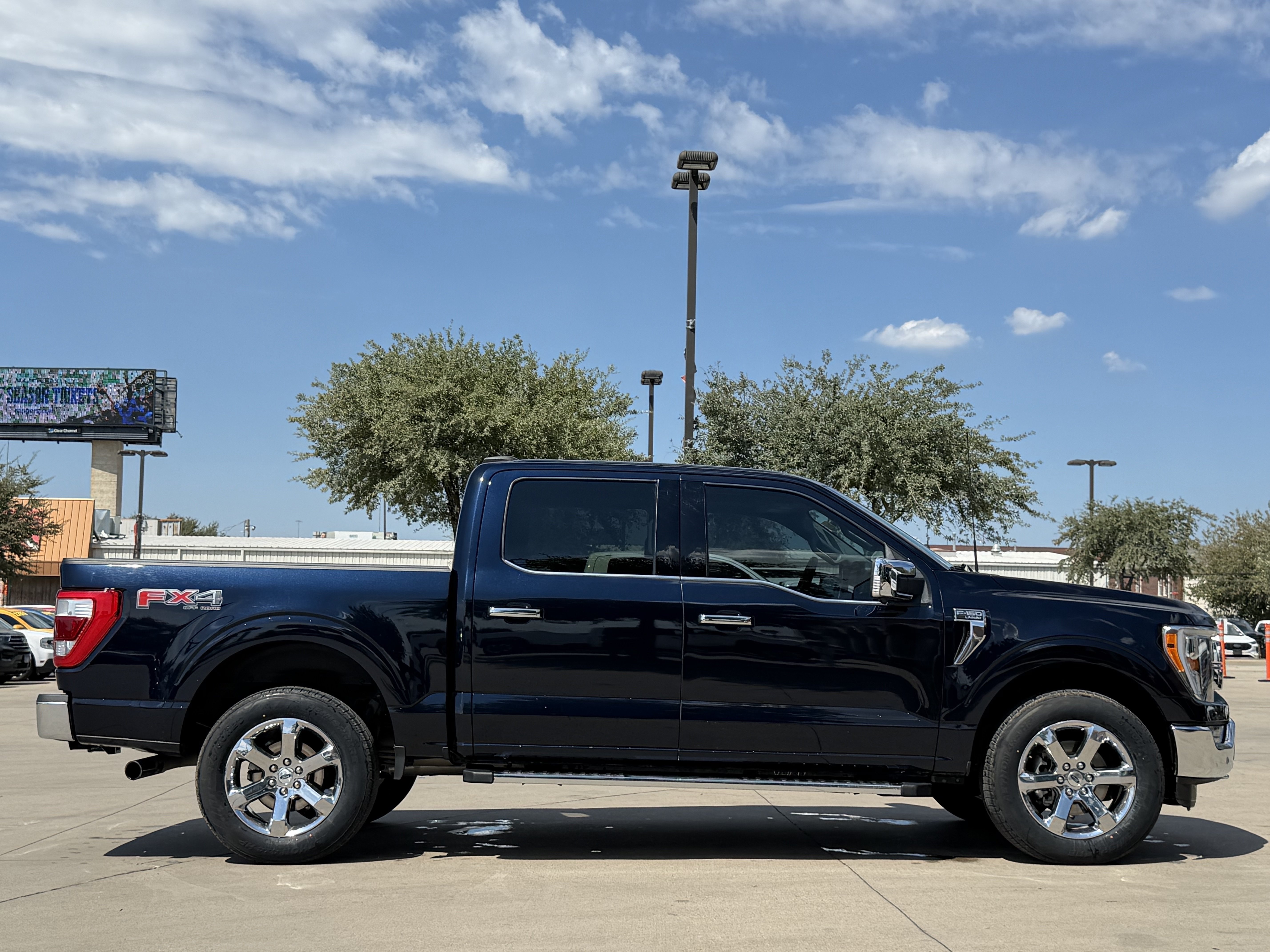 Certified 2021 Ford F150 Lariat AWD/4WD image 3