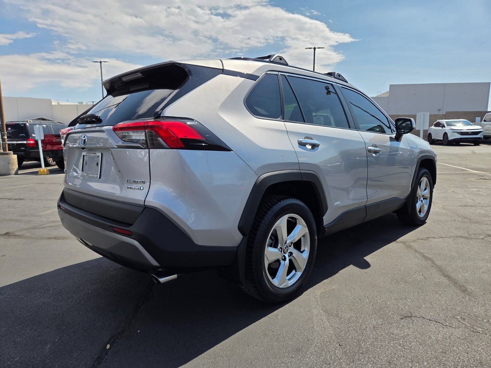 Used 2021 Toyota RAV4 Limited AWD/4WD image 6