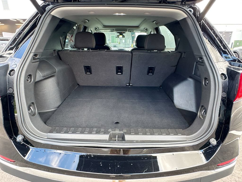 Used 2021 Chevrolet Equinox LT FWD image 27