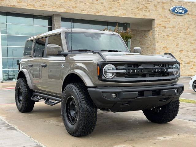 Certified 2026 Ford Bronco Outer Banks AWD/4WD image 21