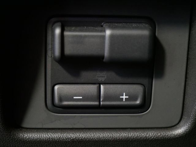 Used 2023 GMC Canyon AT4 w/ AT4 Premium Package image 18