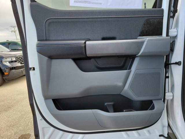 Certified 2023 Ford F150 Lightning XLT image 15