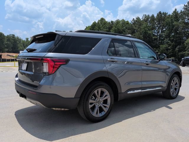 Certified 2025 Ford Explorer Active w/ Active Comfort Package AWD/4WD image 4
