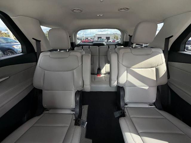 Certified 2026 Ford Explorer Active w/ Active Comfort Package RWD image 35
