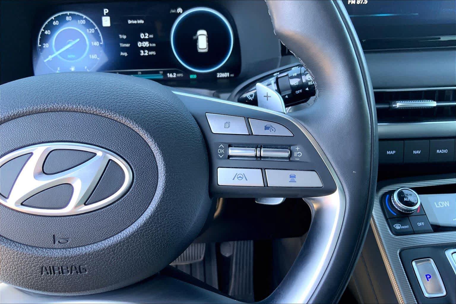 Used 2025 Hyundai Palisade Calligraphy AWD/4WD image 25