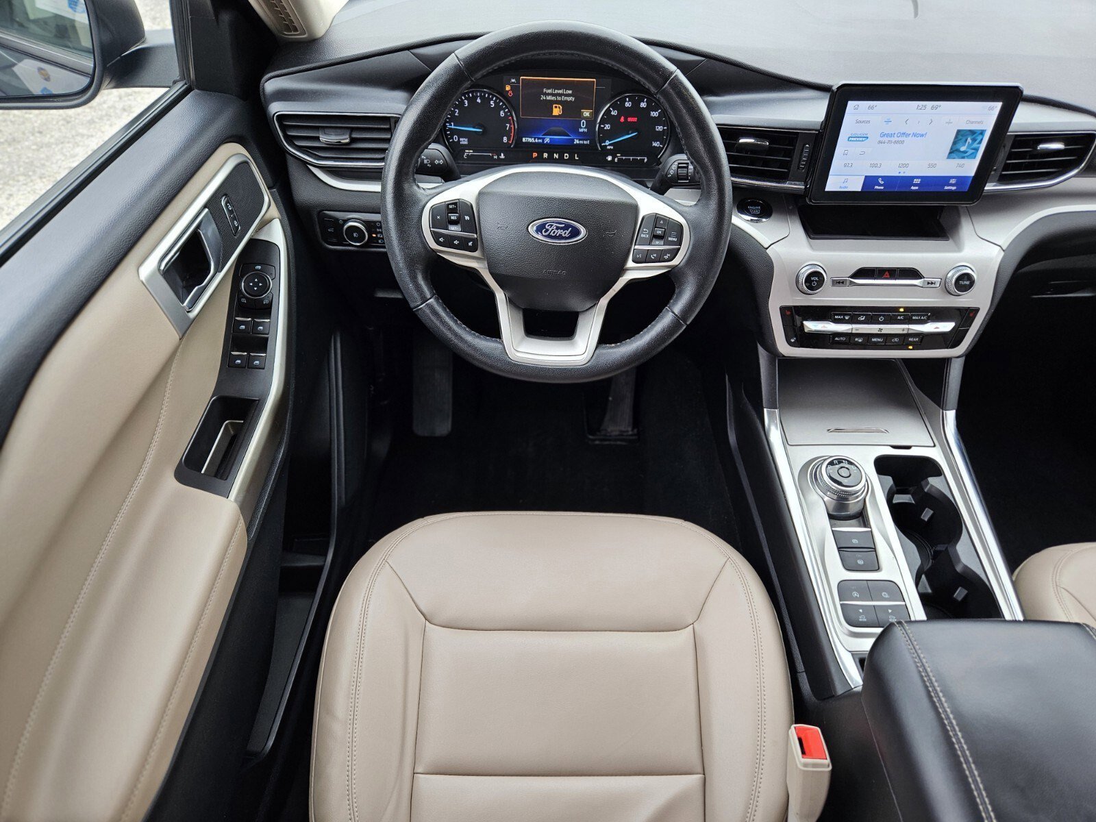 Certified 2023 Ford Explorer XLT w/ Equipment Group 202A image 14