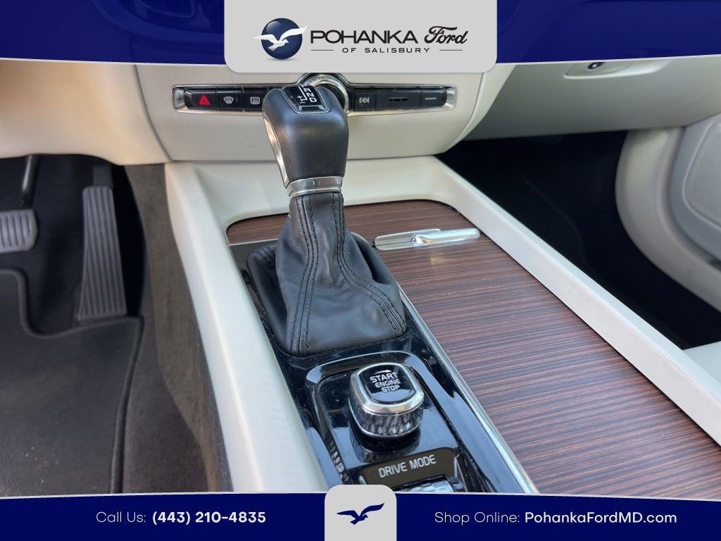 Used 2020 Volvo S60 T5 Momentum w/ Premium Package image 14