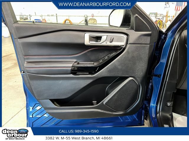 Certified 2022 Ford Explorer ST-Line AWD/4WD image 11