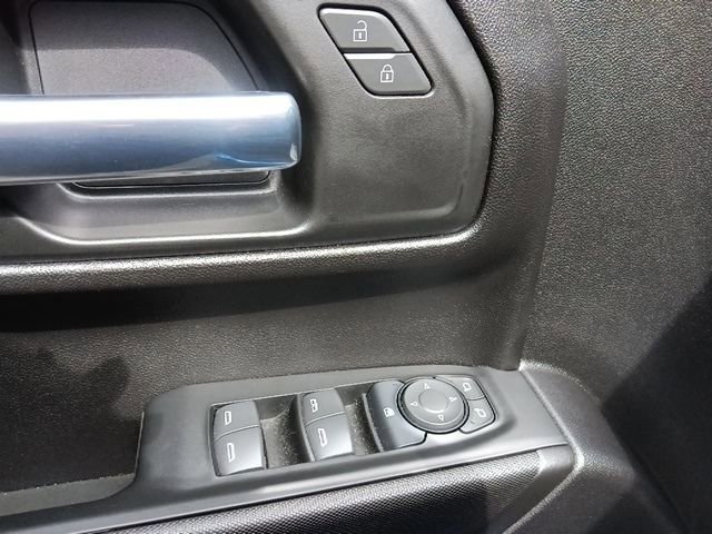 Used 2025 Chevrolet Silverado 1500 Custom w/ Turbomax Blackout Package image 12