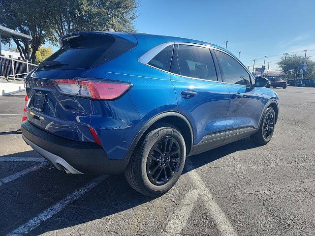 Certified 2022 Ford Escape SE w/ Convenience Package image 3