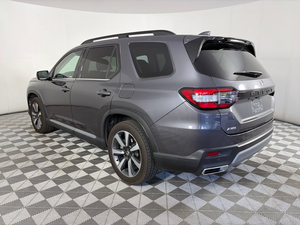 Used 2023 Honda Pilot Elite image 5