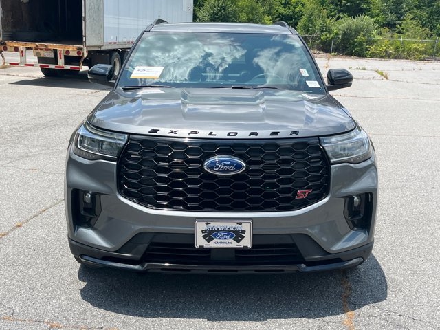 Certified 2025 Ford Explorer ST AWD/4WD image 5