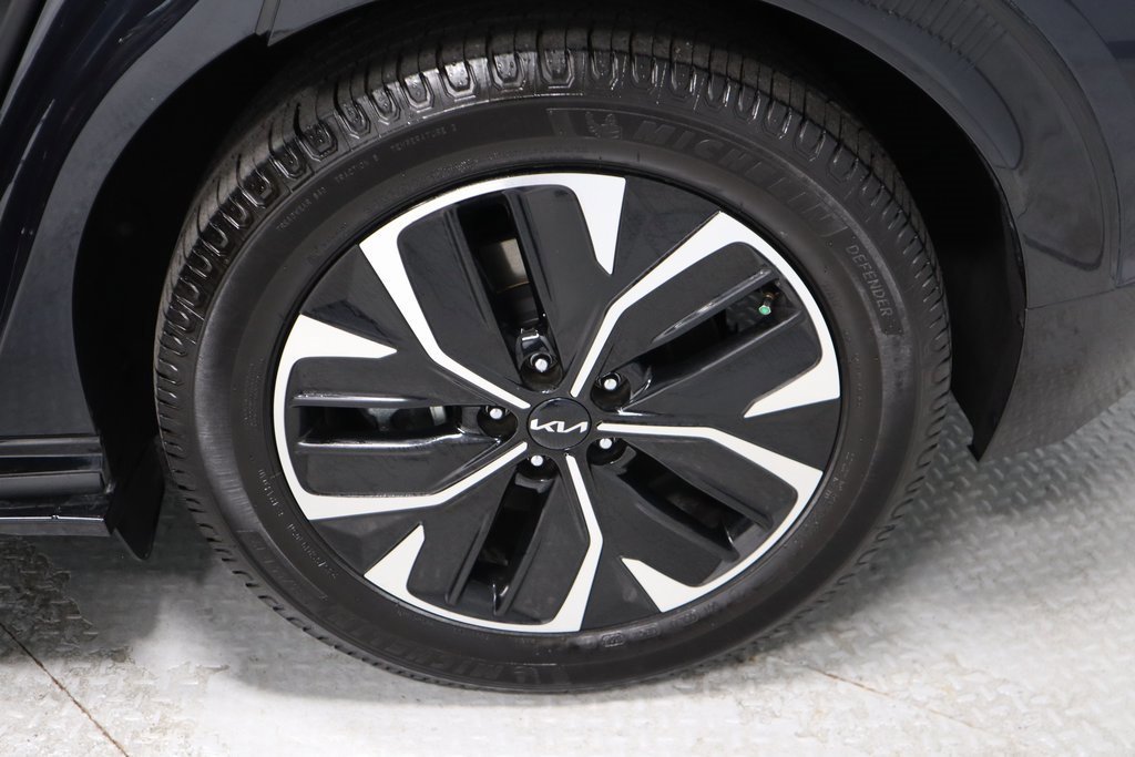Used 2022 Kia EV6 Wind image 20