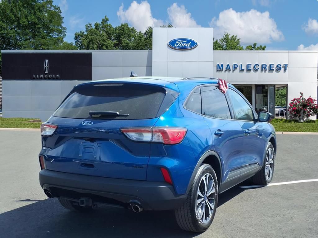 Certified 2022 Ford Escape SEL w/ SEL Stealth AWD Package image 4