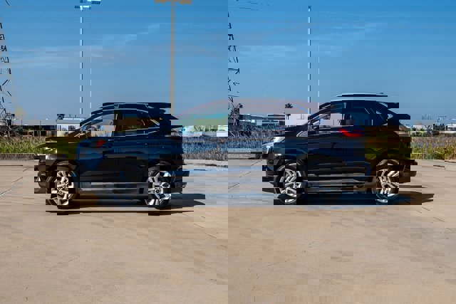 Certified 2019 Ford Edge SEL w/ Equipment Group 201A image 4