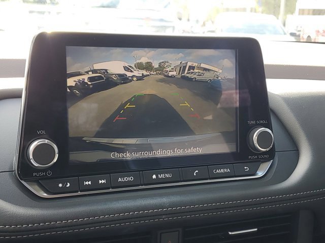 Used 2023 Nissan Rogue SV w/ SV Premium B Package image 26