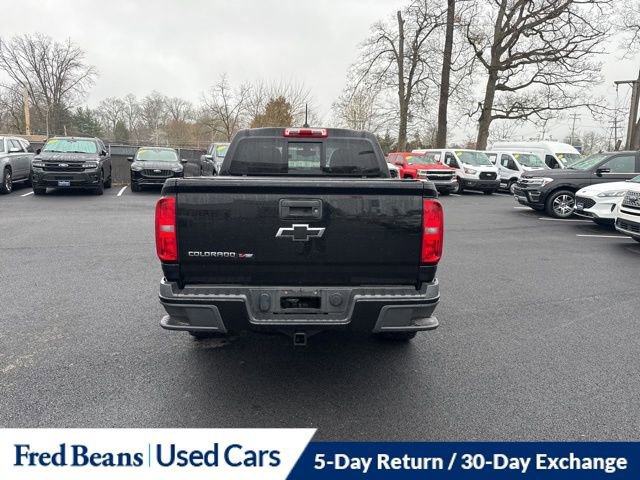 Used 2018 Chevrolet Colorado Z71 w/ Z71 Midnight Edition image 4