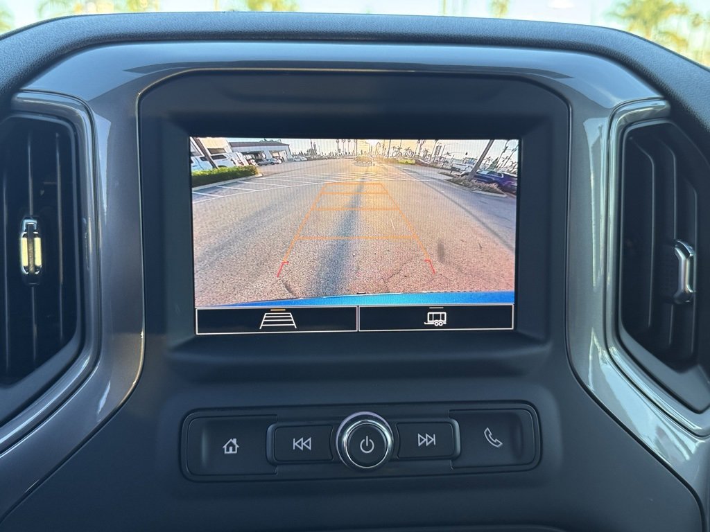 Used 2022 Chevrolet Silverado 1500 Custom image 26