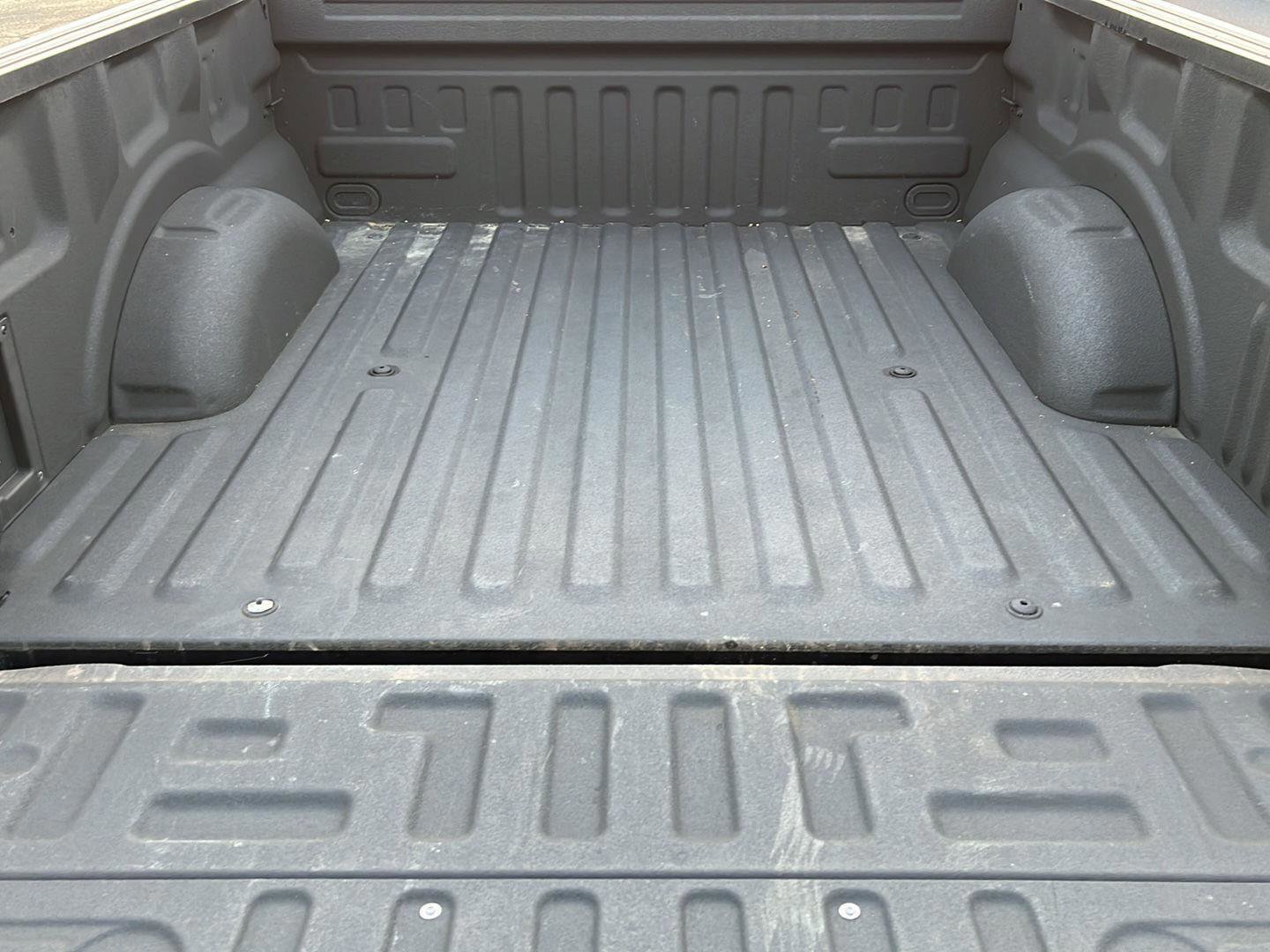 Certified 2021 Ford F150 XLT w/ Equipment Group 302A High image 16