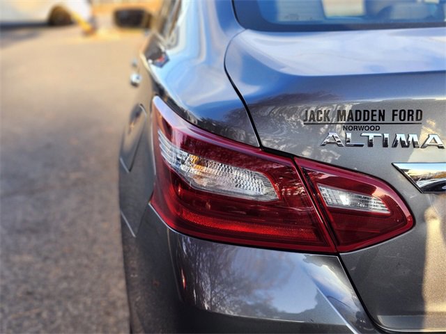 Used 2018 Nissan Altima 2.5 SV image 9