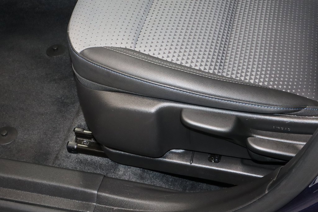 Used 2024 Chevrolet Trax LT image 23