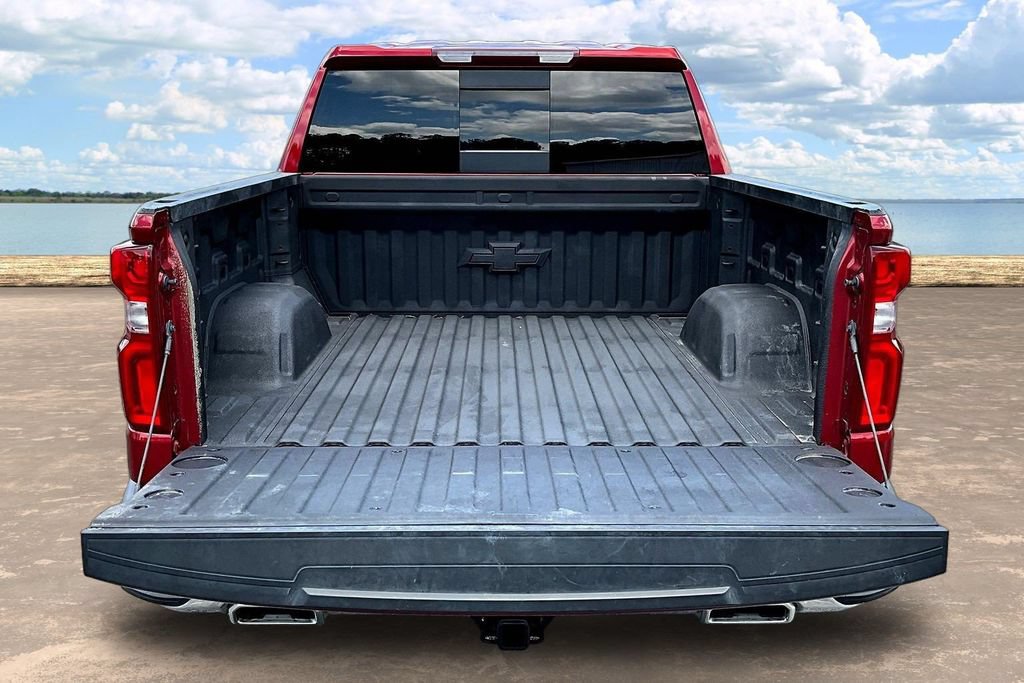 Used 2023 Chevrolet Silverado 1500 LTZ AWD/4WD image 9