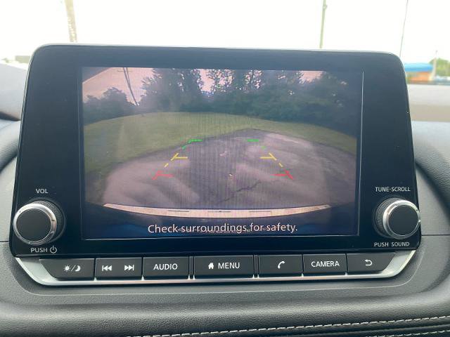 Used 2022 Nissan Rogue SV AWD/4WD image 23