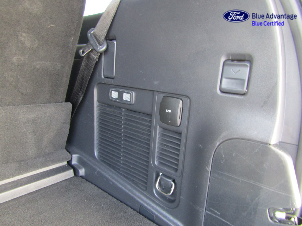 Certified 2025 Ford Expedition Active AWD/4WD image 16