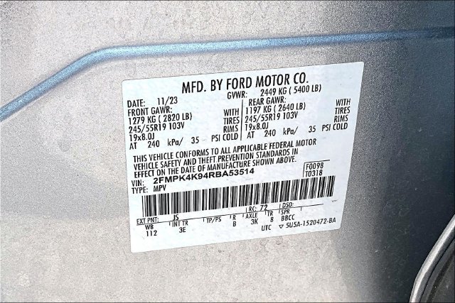 Certified 2024 Ford Edge Titanium AWD/4WD image 38