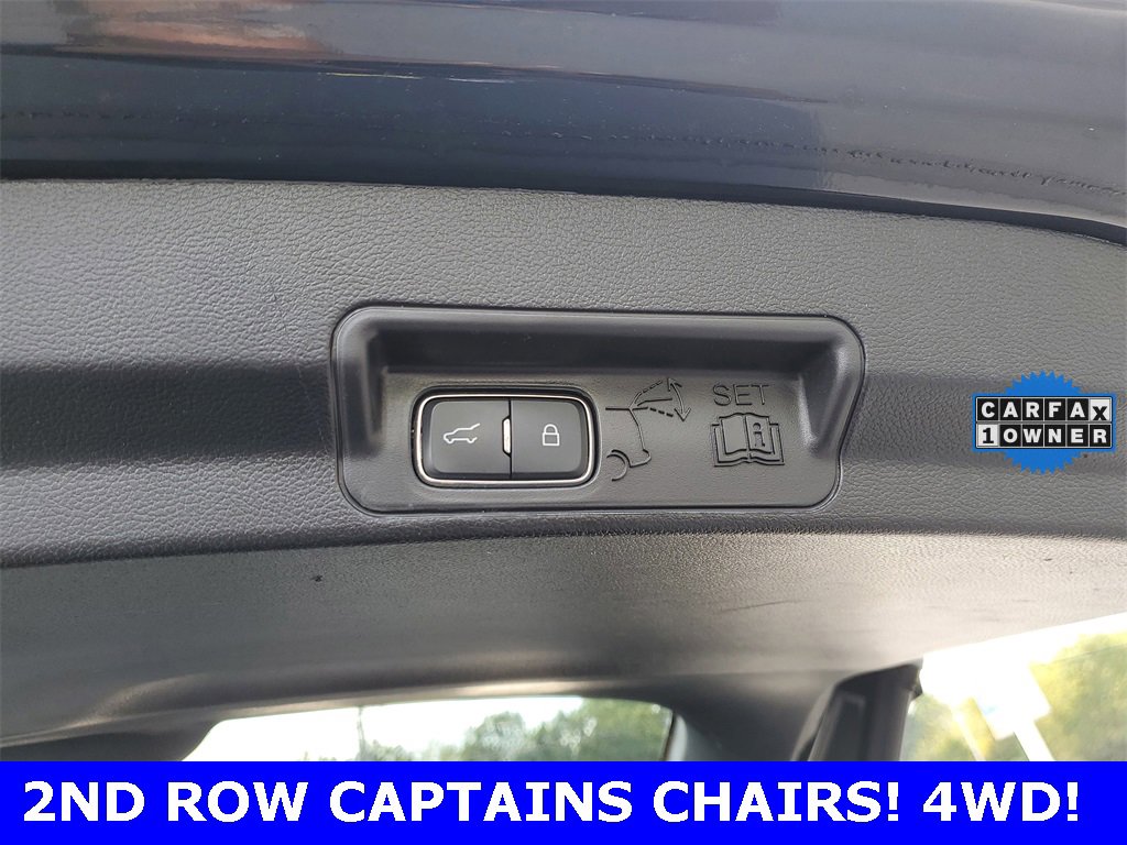 Certified 2022 Ford Explorer XLT image 9