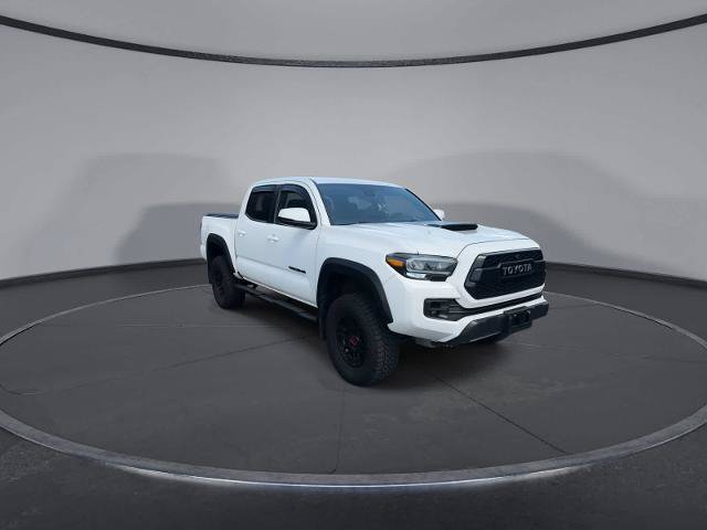 Used 2023 Toyota Tacoma TRD Pro AWD/4WD image 2