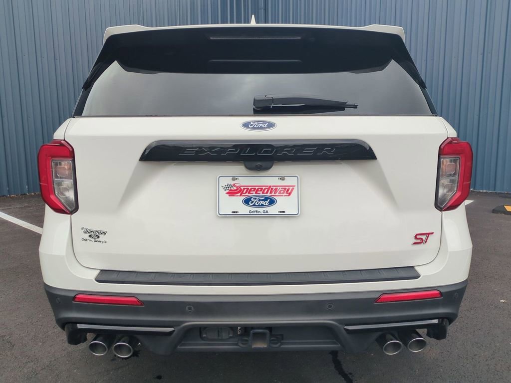 Certified 2022 Ford Explorer ST w/ Equipment Group 401A image 5