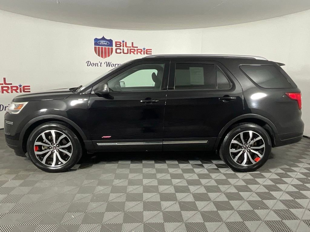 Certified 2019 Ford Explorer XLT image 2