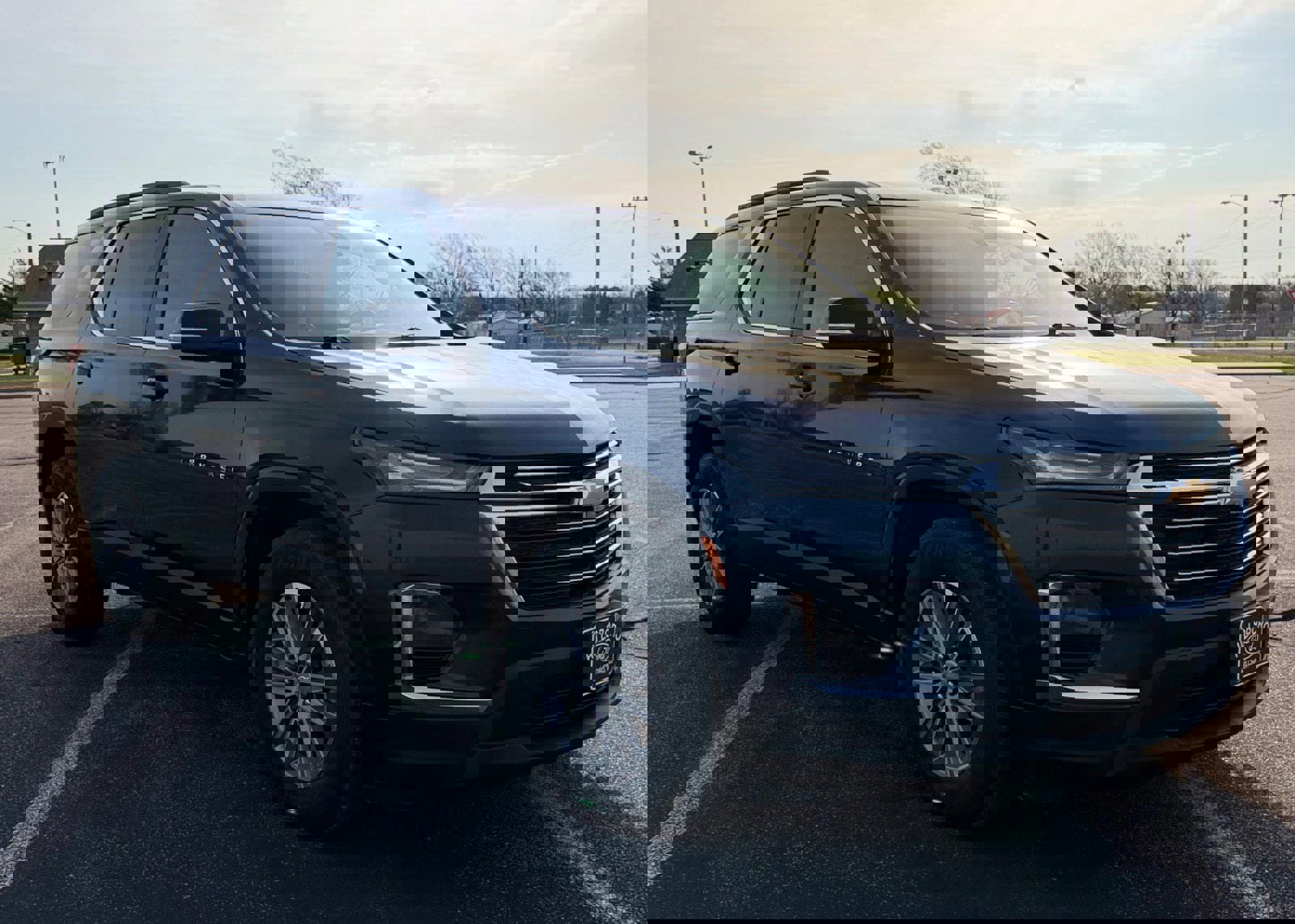 Used 2023 Chevrolet Traverse LT image 7