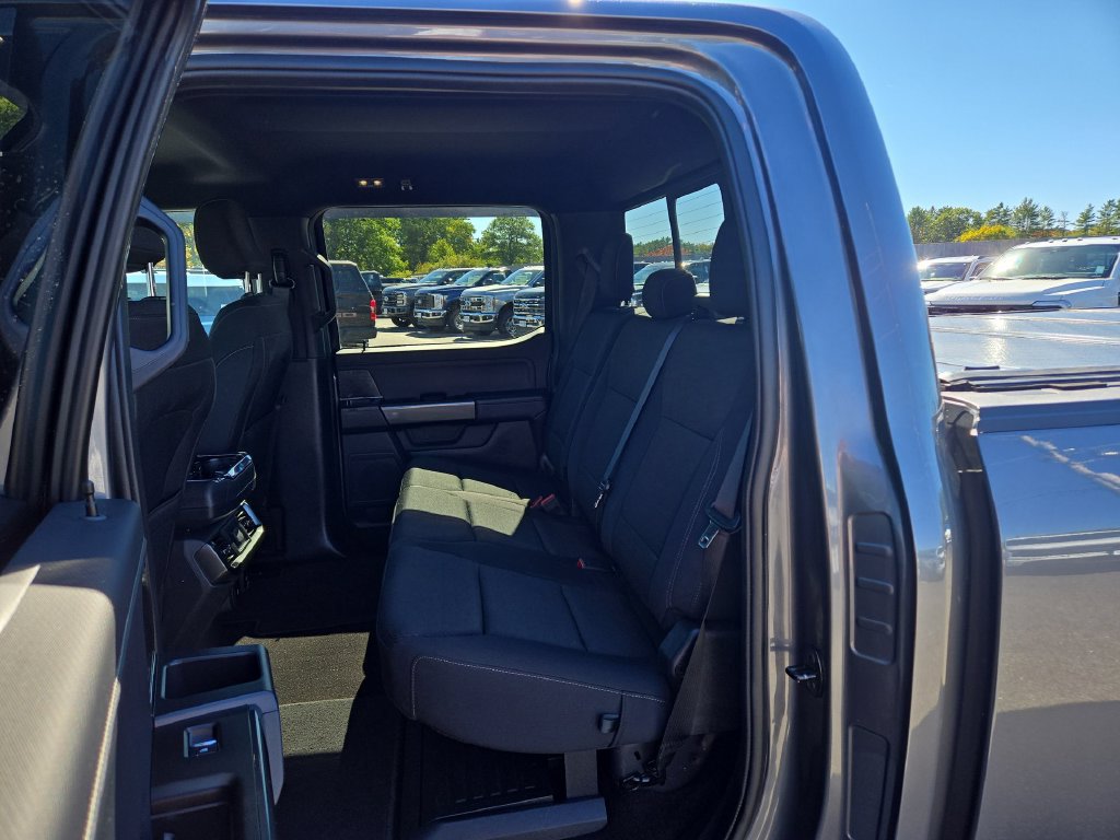 Certified 2022 Ford F150 XLT w/ Equipment Group 302A High AWD/4WD image 4
