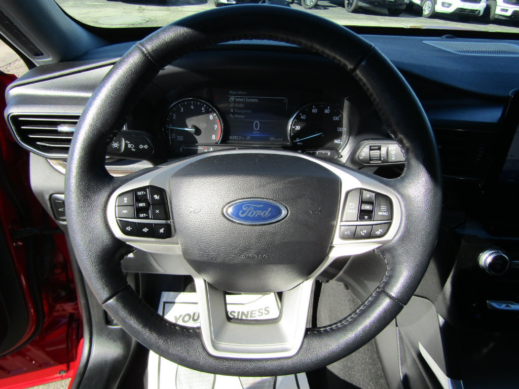 Certified 2024 Ford Explorer Limited w/ Equipment Group 301A AWD/4WD image 18