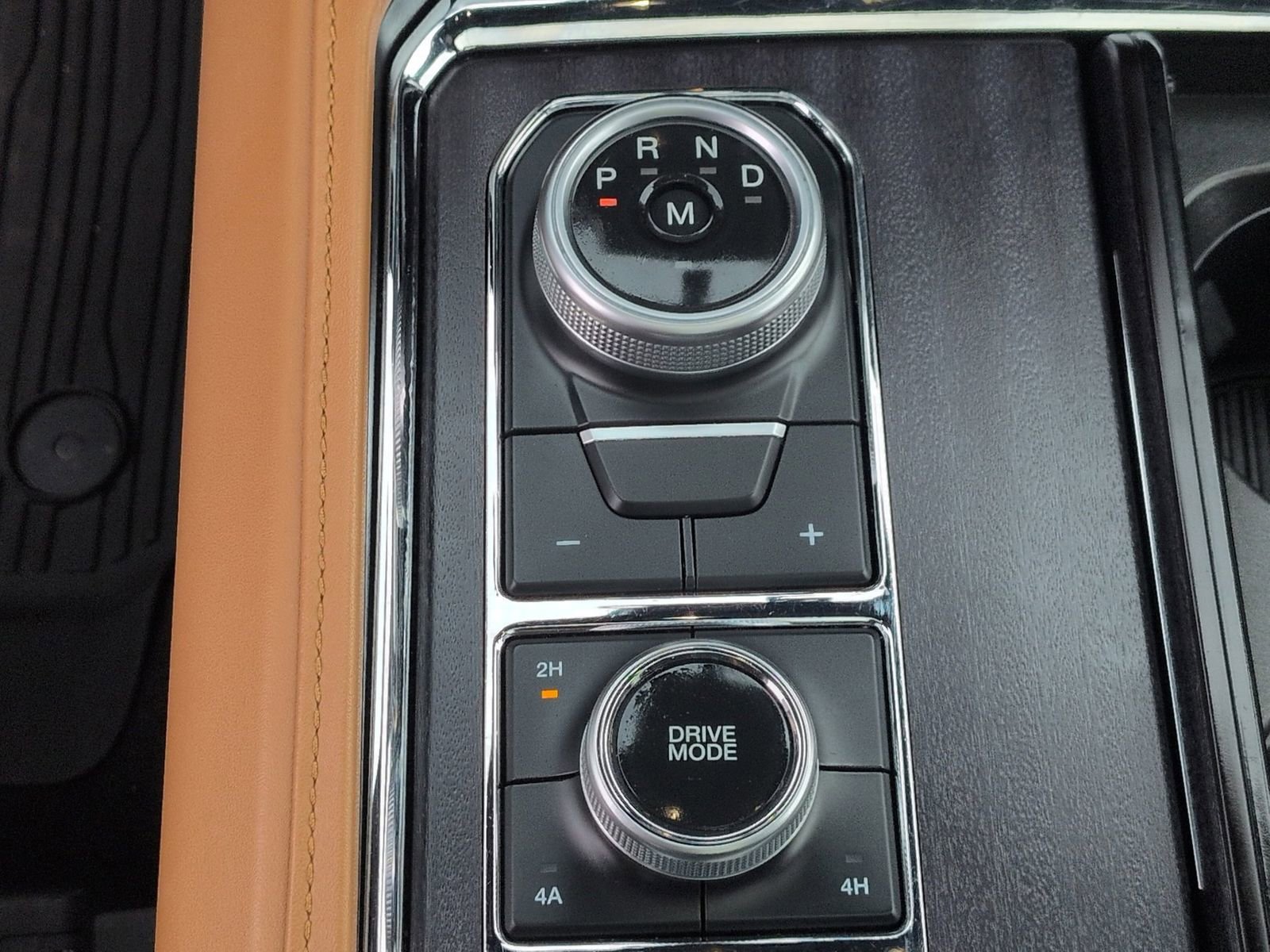 Certified 2022 Ford Expedition Max Platinum image 38