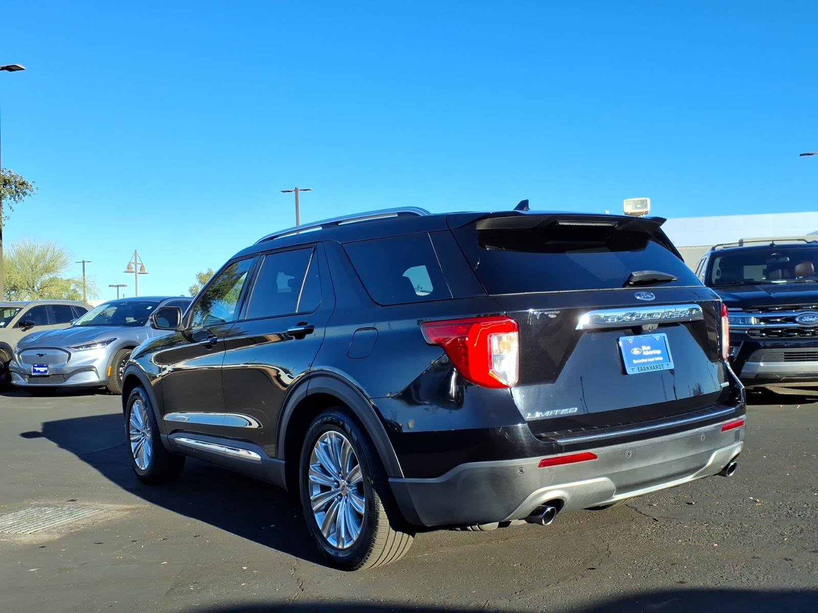 Certified 2020 Ford Explorer Limited image 4