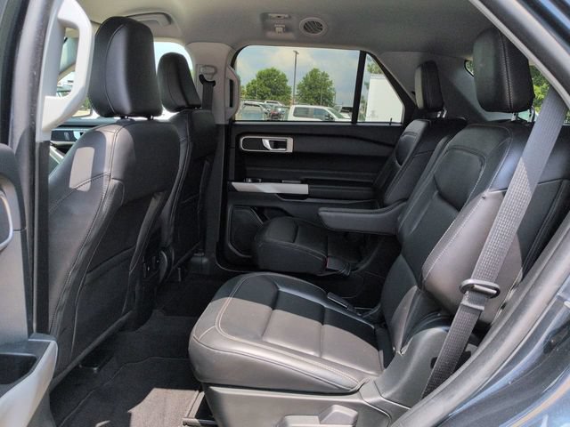 Certified 2023 Ford Explorer XLT w/ Equipment Group 202A RWD image 17