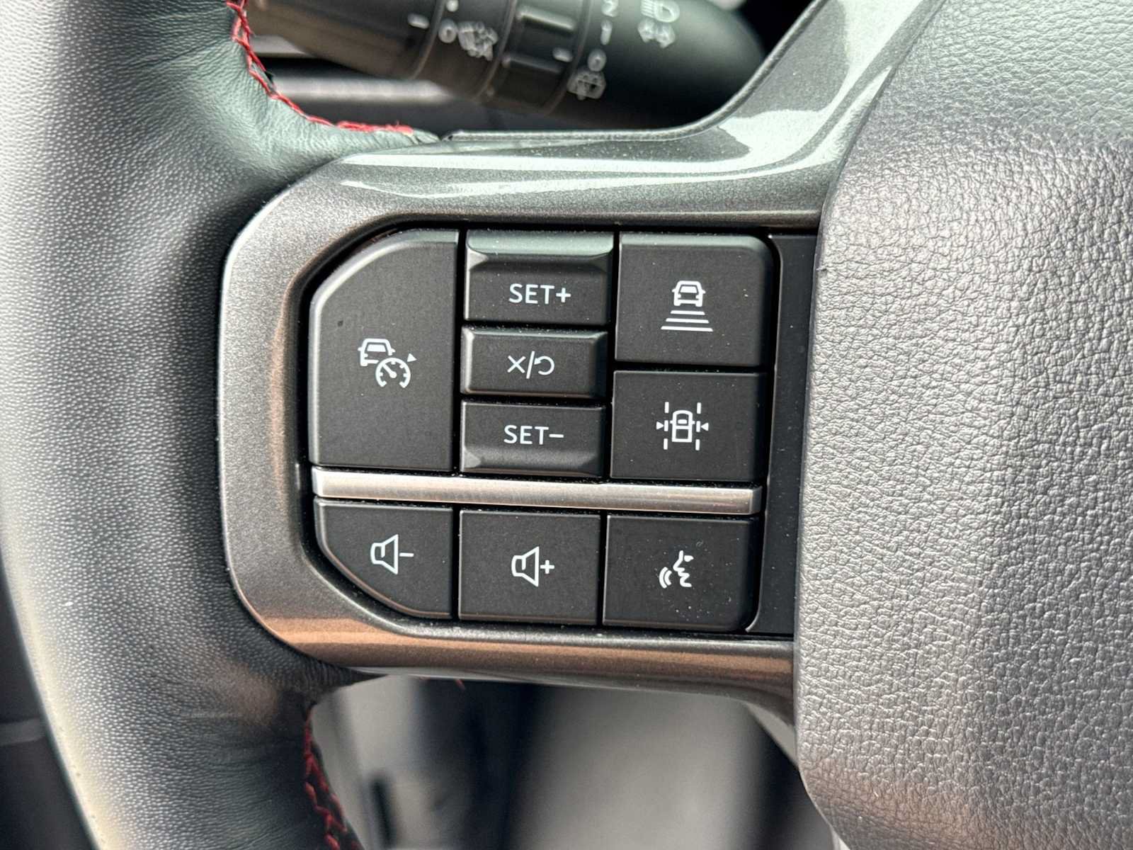 Certified 2024 Ford Expedition Limited AWD/4WD image 25